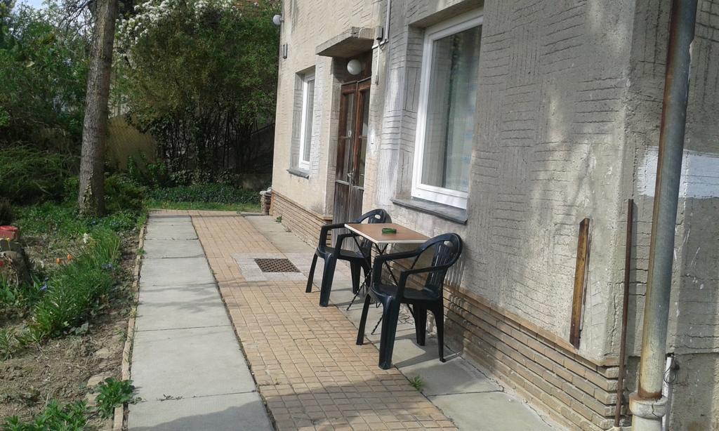 Agi Apartman Apartament Törökbálint Zewnętrze zdjęcie